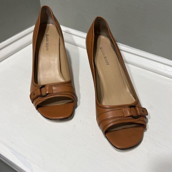 Karen Scott Open Toe Brown Women’s Mid-Heel Dress Shoe -size 9 - Picture 3 of 6